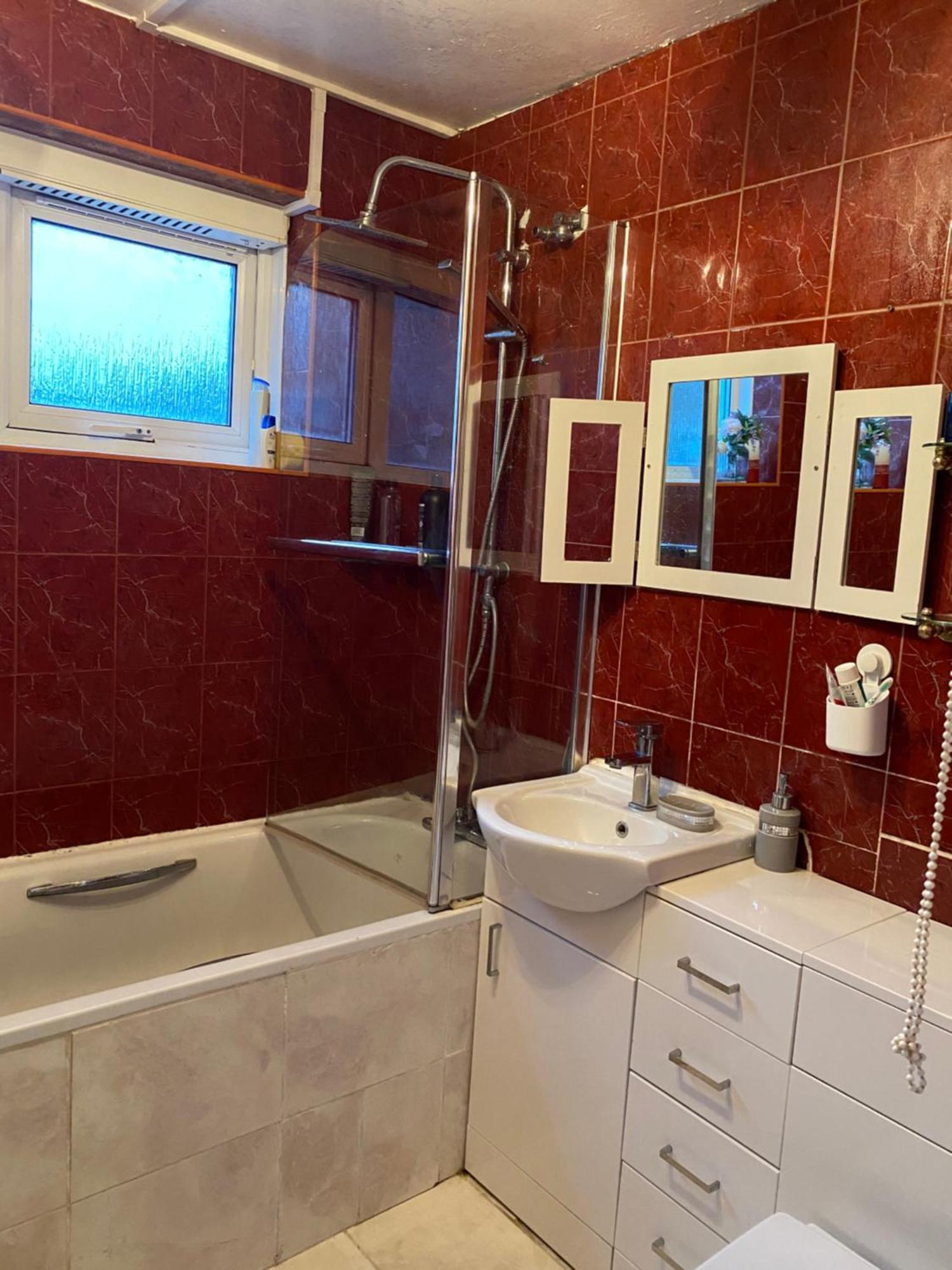 Happy Place With Kitchenette- Female Only London Kültér fotó
